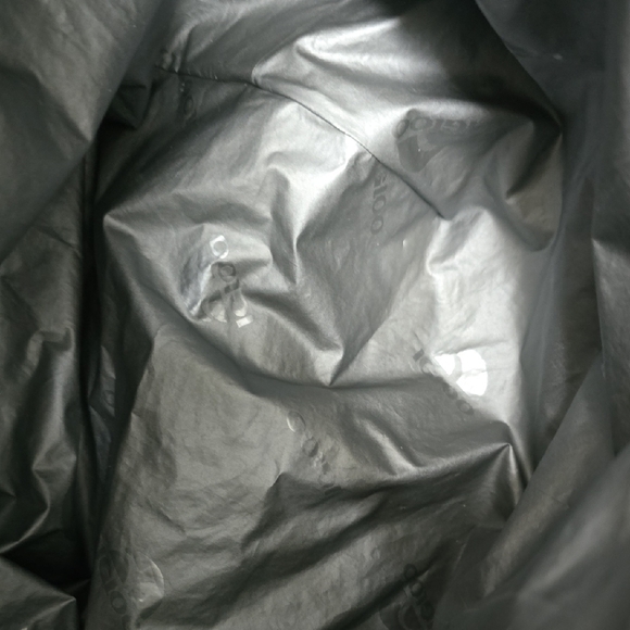 3/$15 Deal 🎉 Igloo Geometric Black Tote / Lunch Bag - Picture 8 of 10